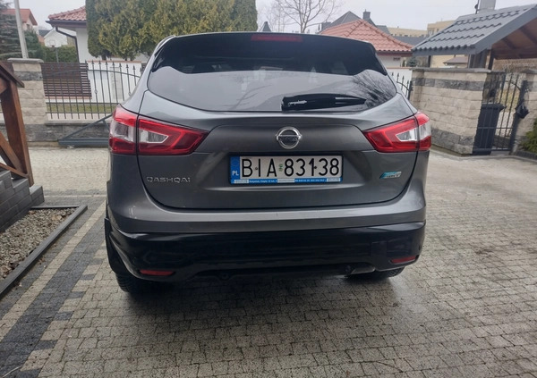 Nissan Qashqai cena 44999 przebieg: 165000, rok produkcji 2014 z Białystok małe 172